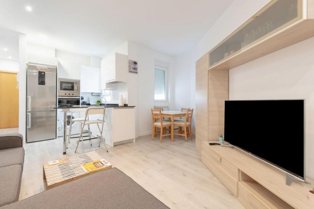 マドリード2Bd 1Bth Furnished - Nuevos Ministeriosアパートメント エクステリア 写真