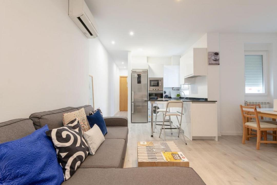 マドリード2Bd 1Bth Furnished - Nuevos Ministeriosアパートメント エクステリア 写真